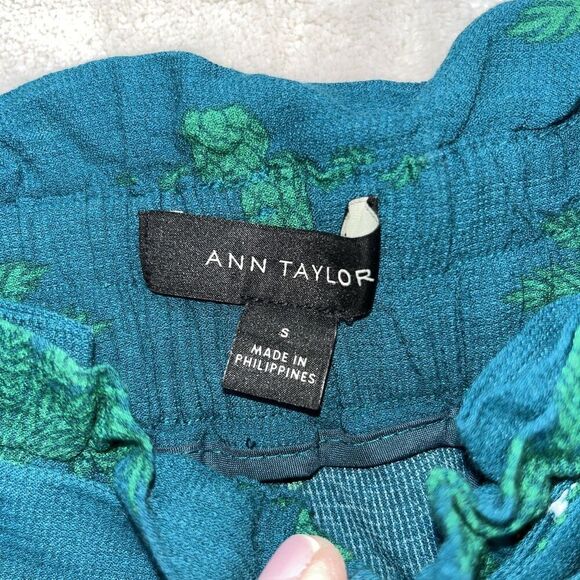 Ann Taylor The Pineapple Belted Paperbag Short Size Small High Waist - Picture 5 of 9